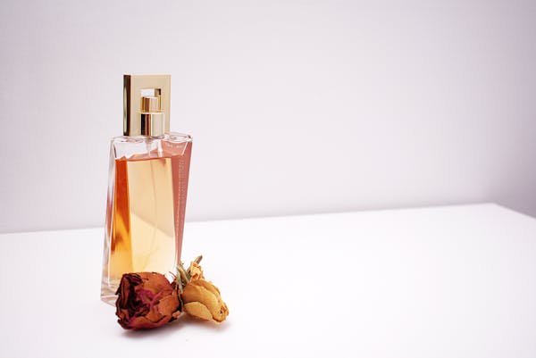 Explore the Alluring World of Fabbrica Della Musa Fragrances